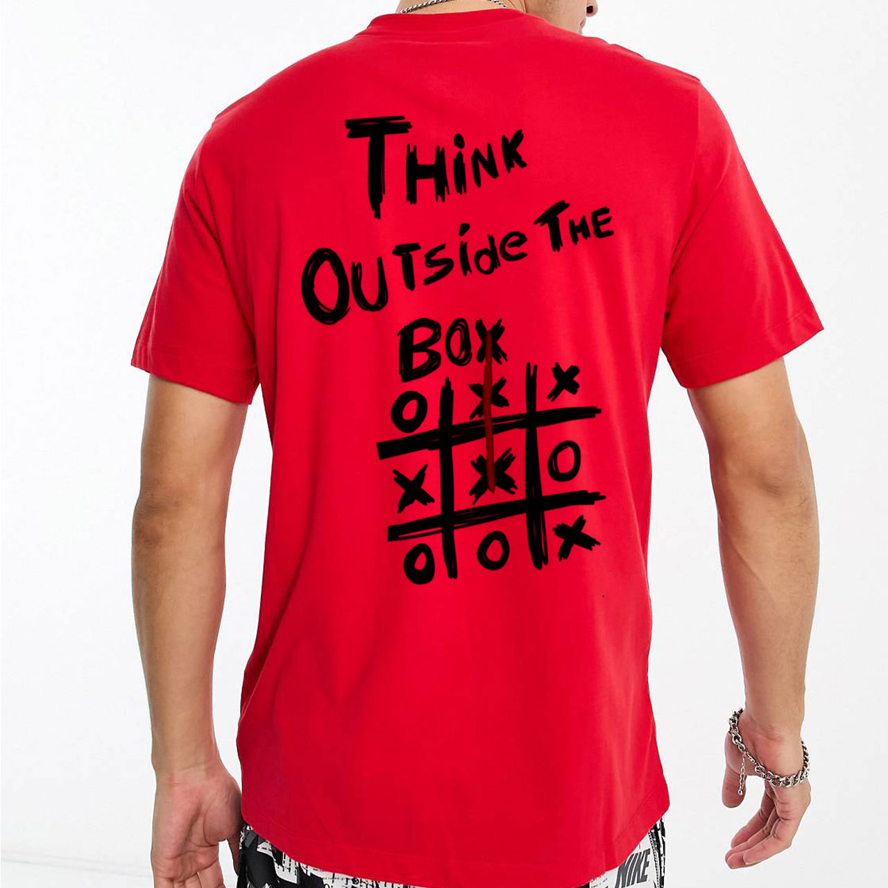 تیشرت طرح خارج از چارچوب فکر کن